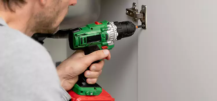 Commercial Door Hinge Repair Kerrville